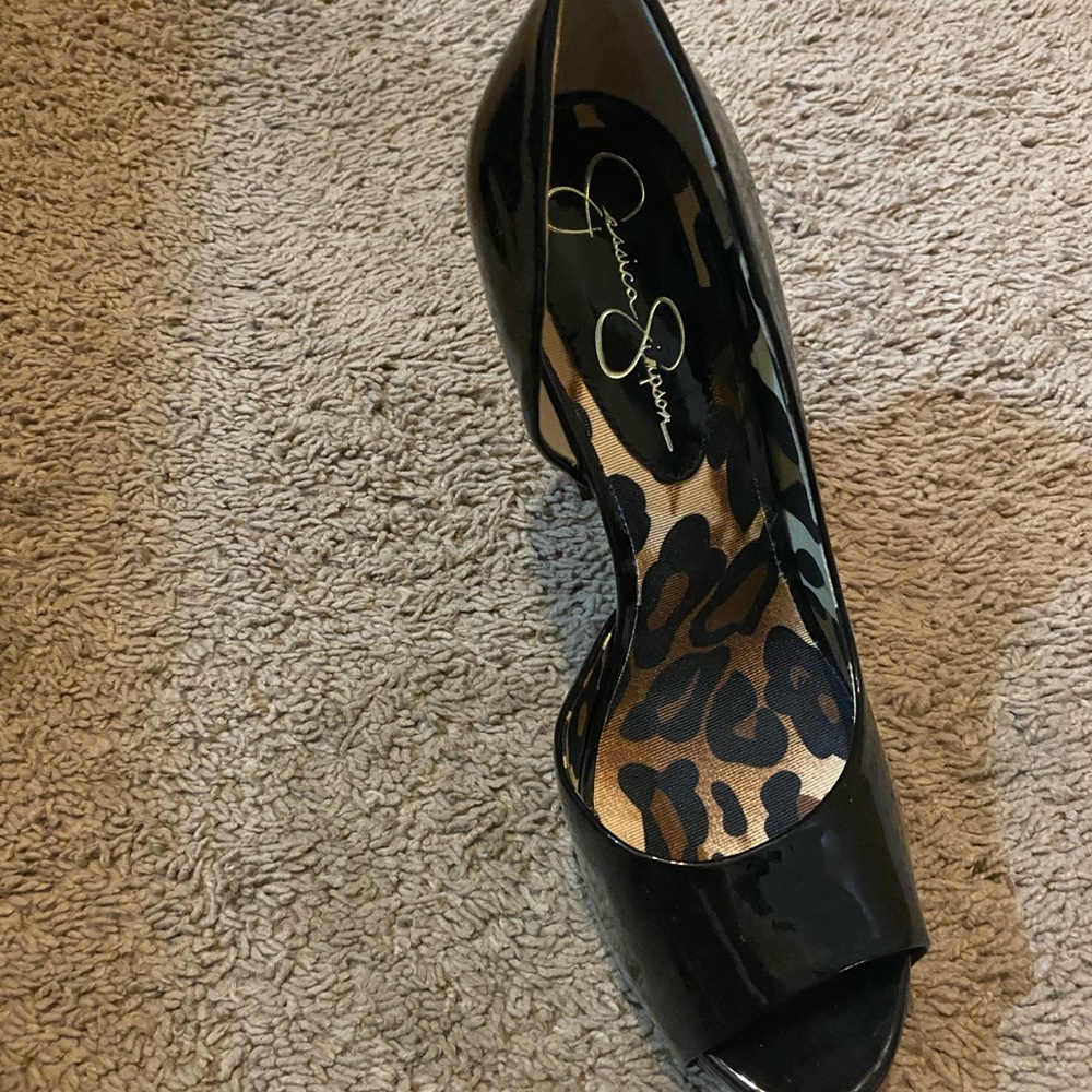 Jessica Simpson heels